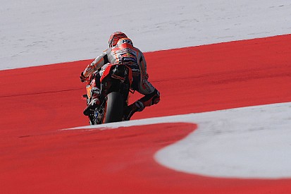 Marquez 0,002 másodperccel a pole-ban Dovi és Lorenzo előtt Spielbergben! Rossi KO!