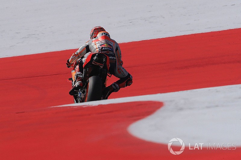 Marquez 0,002 másodperccel a pole-ban Dovi és Lorenzo előtt Spielbergben! Rossi KO!