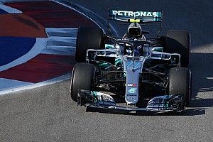 Sochi, Qualifiche: Bottas ruba la pole a Hamilton, ma la Ferrari va a picco