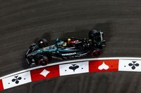 F1 Las Vegas: Hamilton lidera la FP2, Colapinto y Checo Pérez en 18 y 19
