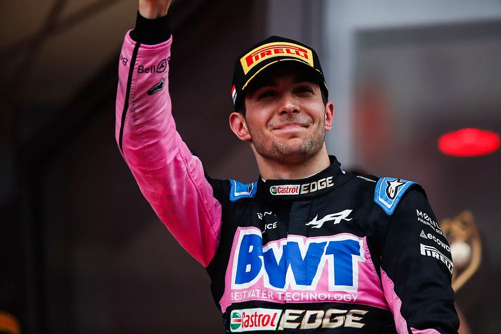 Esteban Ocon, Alpine F1 Team, 3e, sur le podium