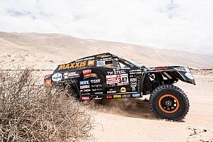 Tim en Tom Coronel: van overnachten in de woestijn naar vlekkeloze etappe