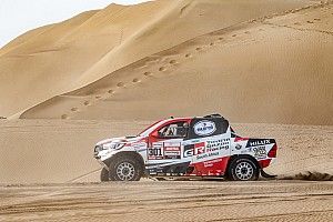 Al-Attiyah gana y solo un descalabro podrá evitar su tercer Dakar