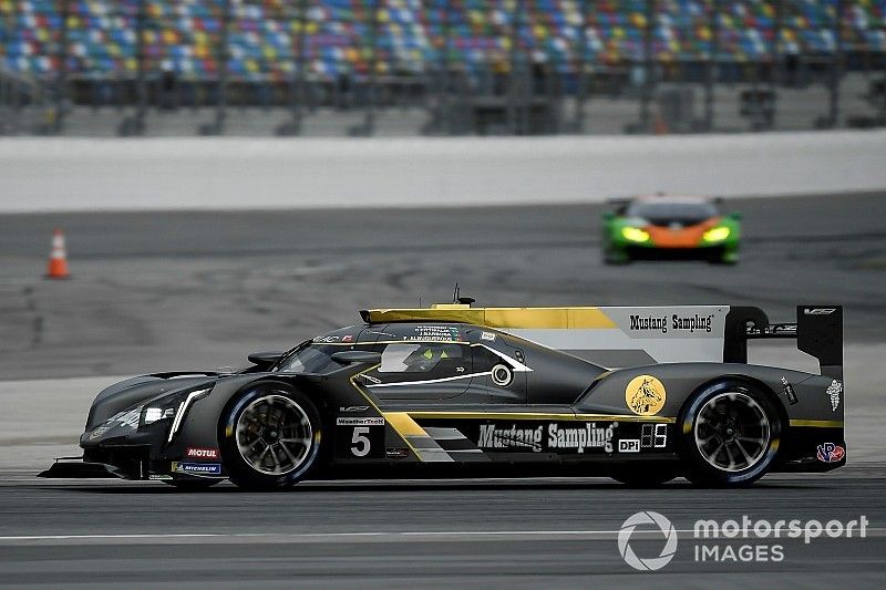 Rolex 24: Son antrenmanın lideri Albuquerque ve AXR