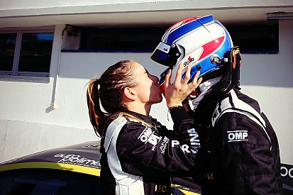 Il team Antonelli affida una Mercedes AMG GT3 a Francesca Linossi e Stefano Colombo