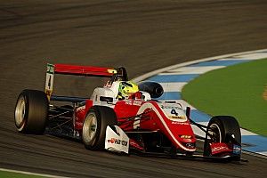 EK F3 Hockenheim: Schumacher nog geen kampioen na touché