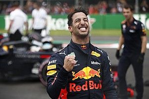 Ricciardo agua la fiesta a Verstappen en México