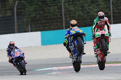 Rins, el más rápido tras la primera jornada en Sepang
