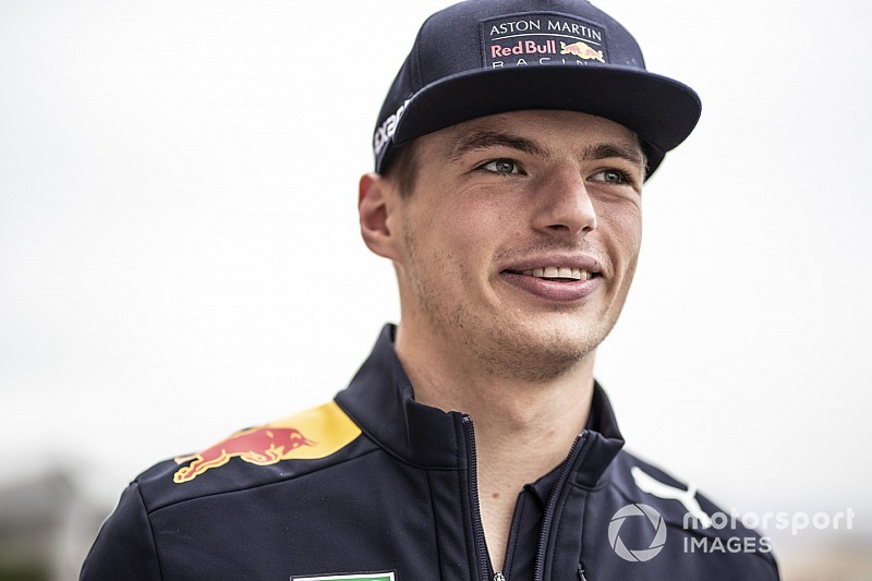 Verstappen: "Interlagos ligt ons niet goed, maar na Mexico is alles mogelijk"
