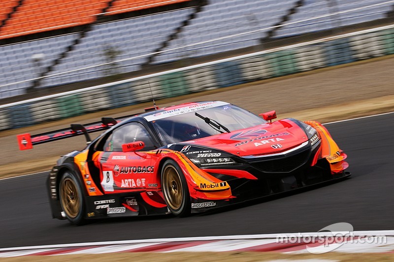 NSX-GTが異次元の速さ見せつけ、8号車ARTAがポール獲得