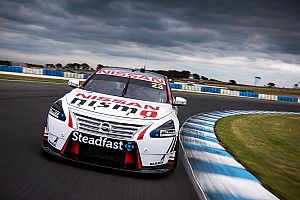 Nissan still undecided on V8 programme