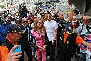 Cristiano Ronaldo podría ser patrocinado por Ferrari