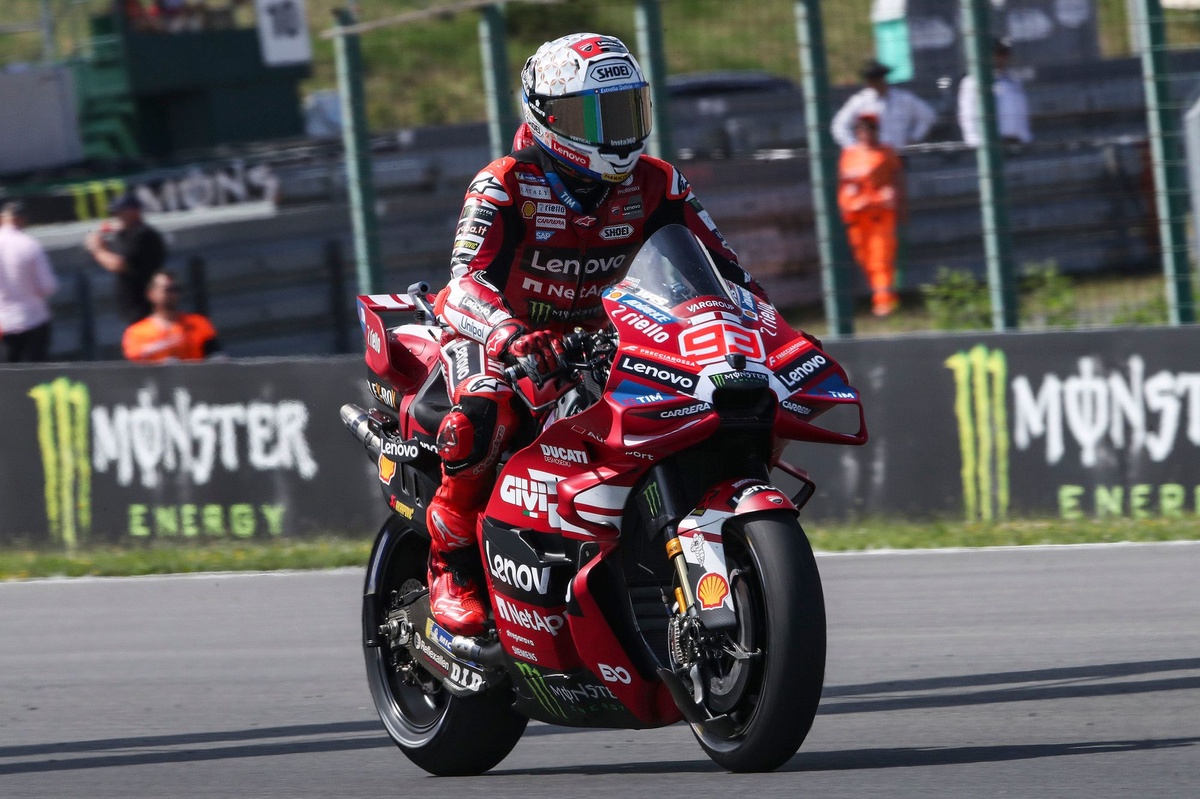 MotoGP: Márquez brilha e vence o GP da República Tcheca; Moreira é 11º