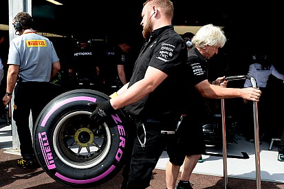 Pirelli picks ultrasofts for Singapore GP