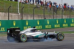 Hamilton looks for positives after “horrifying” race in China