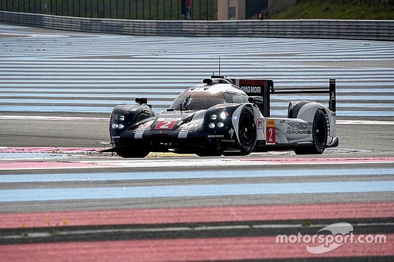 #2 Porsche Team Porsche 919 Hybrid: Romain Dumas, Neel Jani, Marc Lieb