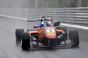 David Beckmann - Débuts en F3 sous la pluie de Pau !