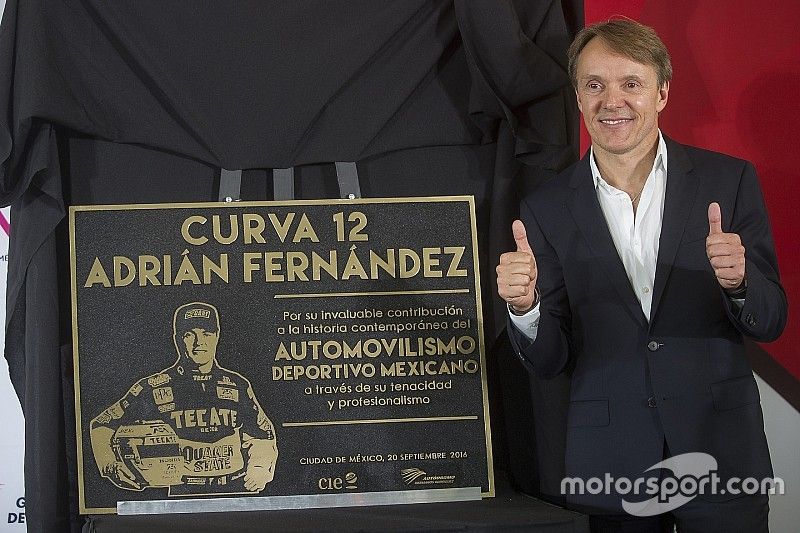 Adrian Fernandez has corner named after him in Mexico City
