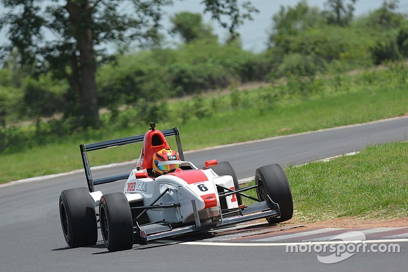 Chennai MRF F1600: Kumar fends off Reddy to win Race 2