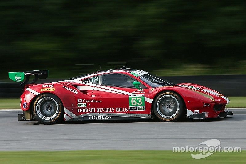 #63 Scuderia Corsa Ferrari 488 GT3: Christina Nielsen, Alessandro Balzan