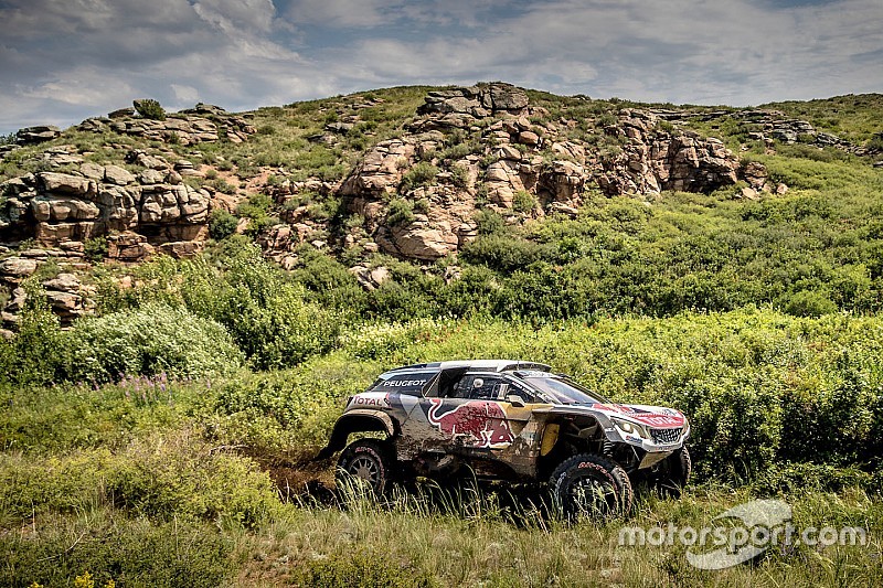 Étape 8 - Loeb accroît son avance en tête du Silk Way Rally