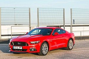 Prueba del Ford Mustang: Con 8 cilindros y a lo loco