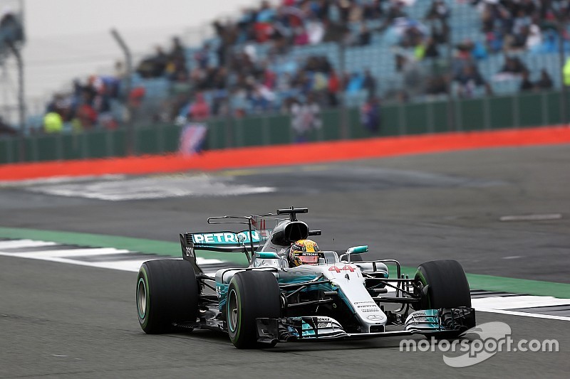 Qualifs - Hamilton écrase la concurrence à Silverstone