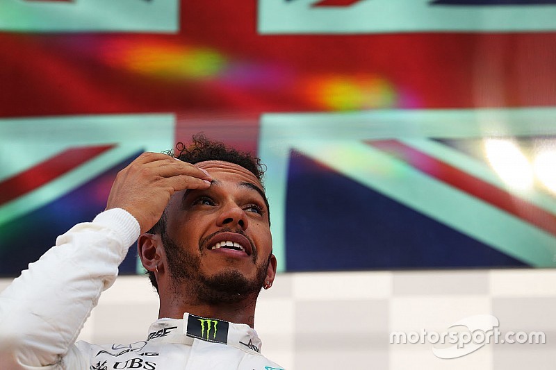 Hamilton takjub dengan keunggulannya atas Vettel