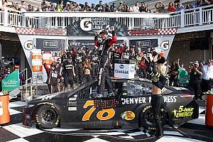 Truex gana dramática carrera en  Watkins Glen; Suárez fue tercero