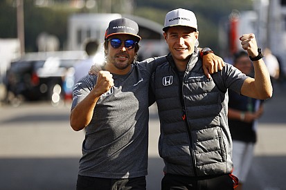 La colonna di Vandoorne: "Felice che Alonso rimanga alla McLaren"