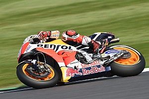 Márquez domina la primera práctica en Misano