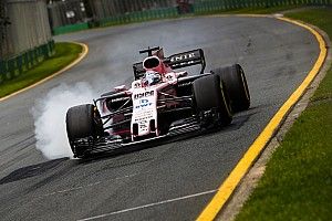 Pérez afectado por problemas mecánicos
