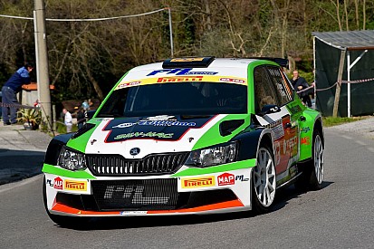 Luca Rossetti al via del Rally Due Valli: prenderà il posto di Perico