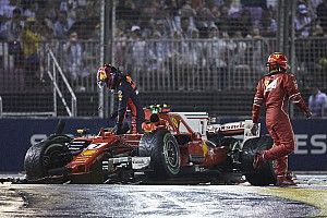 Verstappen: Vettel tak minta maaf atas kecelakaan Singapura