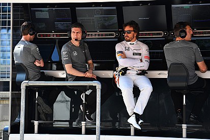 Бриаторе: Чтобы удержать Алонсо, McLaren нужна революция