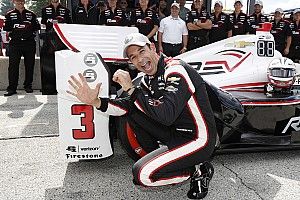 Apesar de rumores, Castroneves pode permanecer na Indy