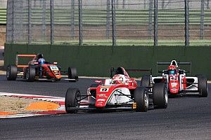 Marcus Armstrong conquista la vittoria in Gara 2 a Vallelunga