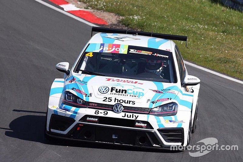 Zandvoort, Léméret vince in volata Gara 1, Altoè domina Gara 2
