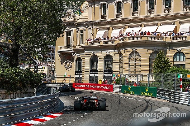 McLaren rozó sus primeros puntos, pero sigue a cero