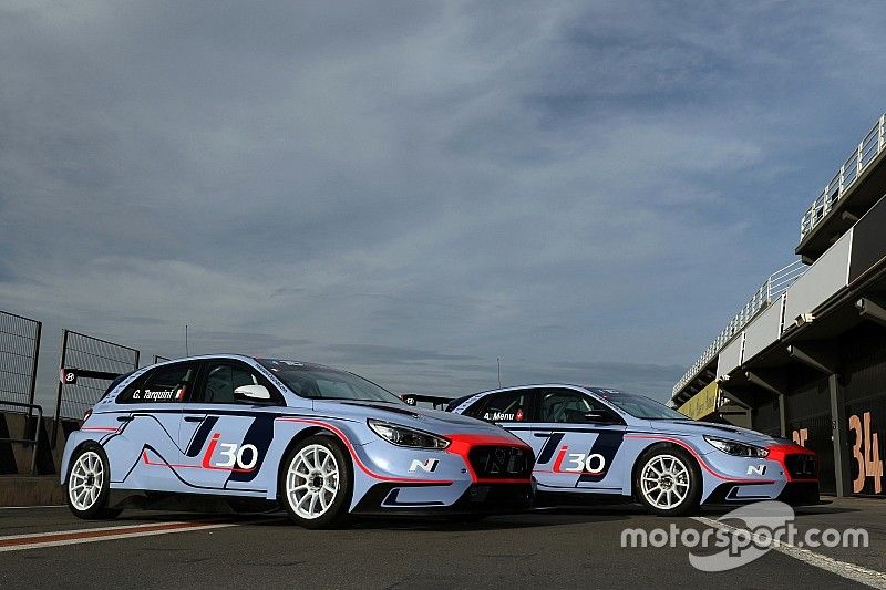 Tarquini et Menu vont lancer la nouvelle Hyundai i30 N TCR en fin de saison