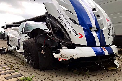 Dodge Viper ACR rijdt Nordschleife-record voordat het crasht