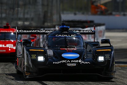 Taylor-broers blijven domineren met zege in Long Beach