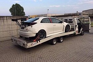 Una nuova Honda Civic dalla JAS per Attila Tassi