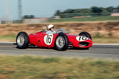 Vivendo seca de títulos, Ferrari relembra primeiro mundial