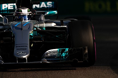 Bottas in pole ad Abu Dhabi: la Ferrari è staccata di mezzo secondo!