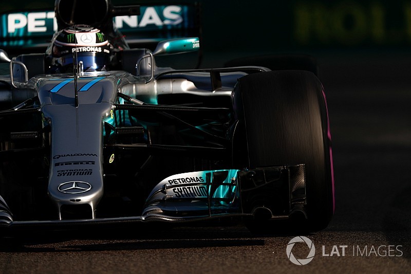 Bottas in pole ad Abu Dhabi: la Ferrari è staccata di mezzo secondo!
