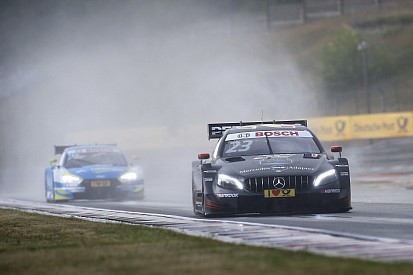 Pitlane chaos causes Hungaroring DTM stoppage