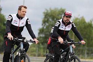 Alonso se ha visto ¡16 horas! on board de Toyota en Le Mans 2017