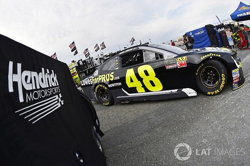 Is Jimmie Johnson's Dover finish an ominous sign for Chevy?