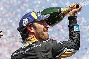 Dubbelslag voor Vergne na spectaculaire strijd in Santiago